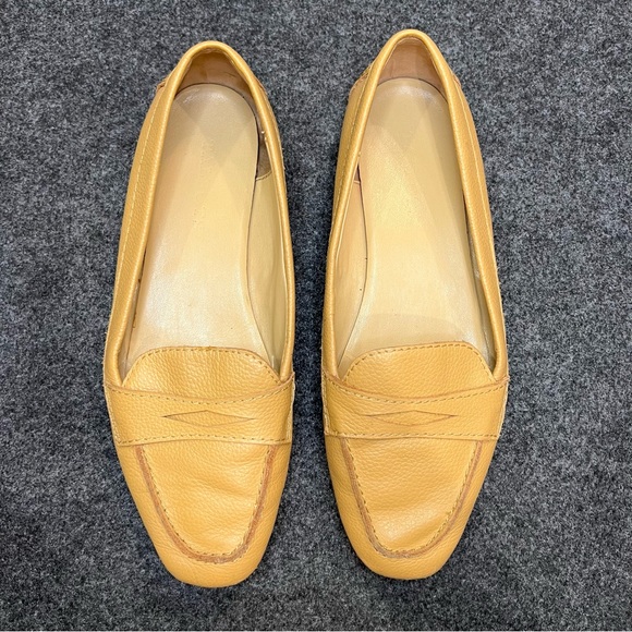 Talbots Leather Penny Loafer - size 8 1/2M - Picture 1 of 8